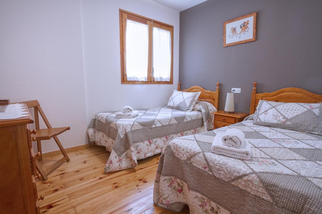 Apartamento La Ginesta 2 Taull Ruang foto
