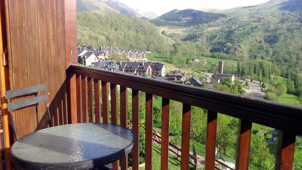 Apartamento La Ginesta 2 Taull Ruang foto